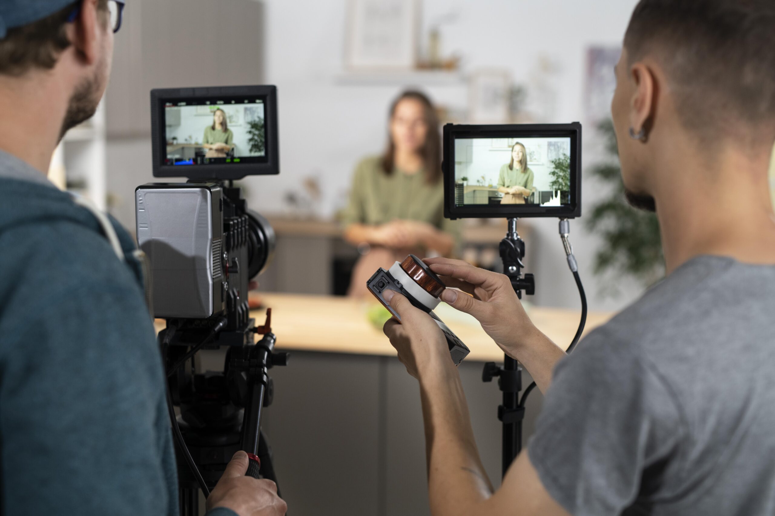 people-working-together-new-movie